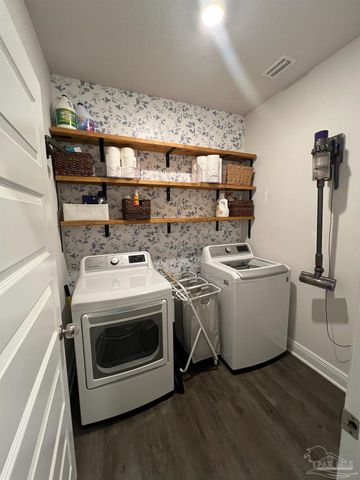 8026 Burnside Loop, Pensacola, FL 32526