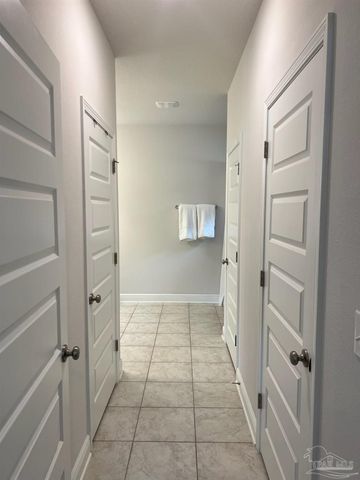 8026 Burnside Loop, Pensacola, FL 32526