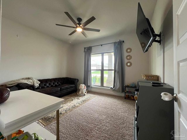 8026 Burnside Loop, Pensacola, FL 32526