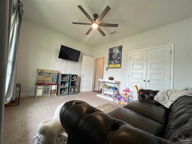 8026 Burnside Loop, Pensacola, FL 32526