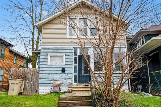 744 Portage Avenue, South Bend, IN 46616