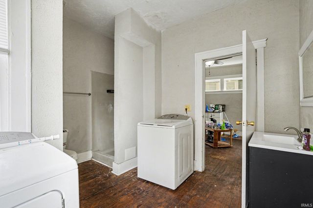 744 Portage Avenue, South Bend, IN 46616