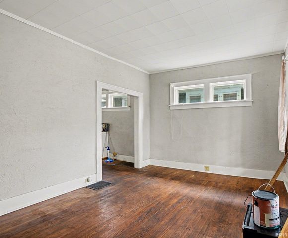 744 Portage Avenue, South Bend, IN 46616