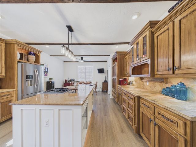 3603 SW Champagne Avenue, Bentonville, AR 72712