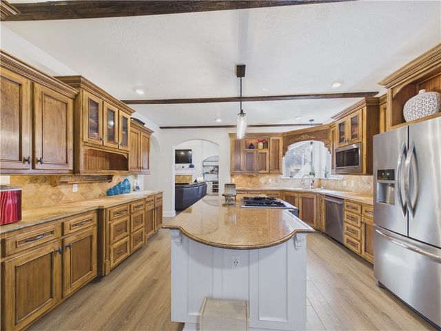 3603 SW Champagne Avenue, Bentonville, AR 72712