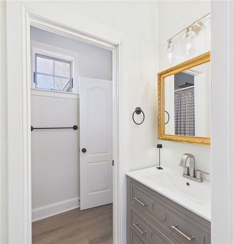 3603 SW Champagne Avenue, Bentonville, AR 72712