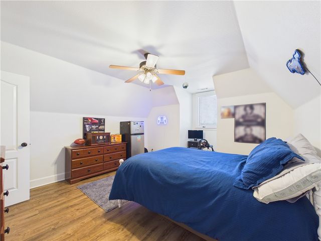 3603 SW Champagne Avenue, Bentonville, AR 72712