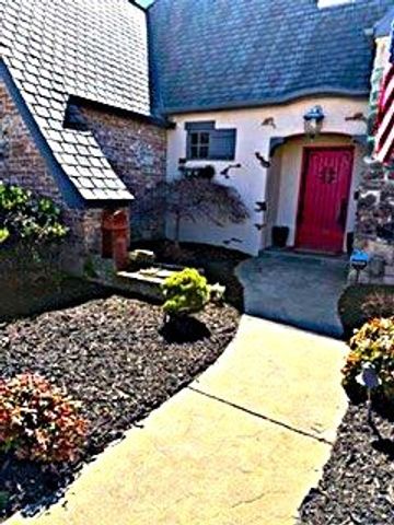 3603 SW Champagne Avenue, Bentonville, AR 72712