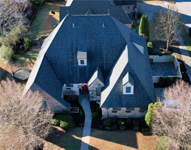 3603 SW Champagne Avenue, Bentonville, AR 72712