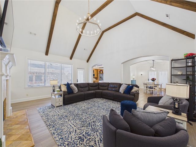 3603 SW Champagne Avenue, Bentonville, AR 72712