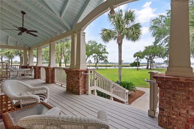 230 Rookery Wynd, Waverly, GA 31565