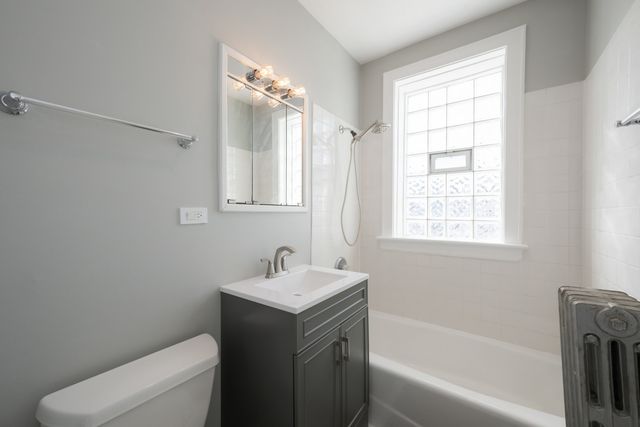 3135 W LELAND Avenue 1W, Chicago, IL 60625