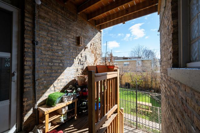 3135 W LELAND Avenue 1W, Chicago, IL 60625