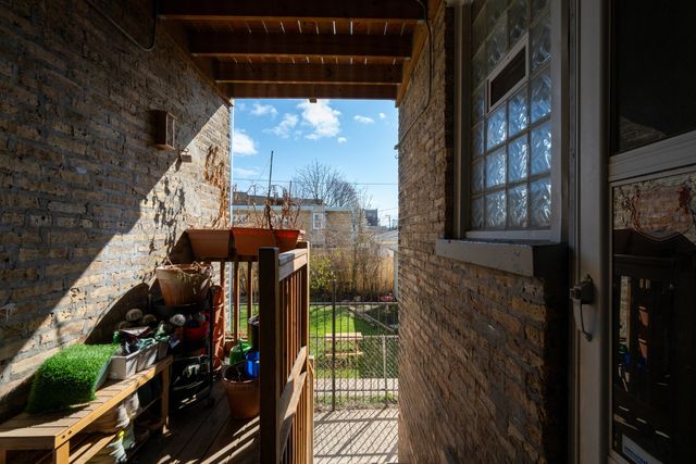 3135 W LELAND Avenue 1W, Chicago, IL 60625