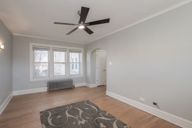 3135 W LELAND Avenue 1W, Chicago, IL 60625