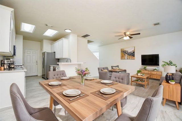 5607 Stonecloud Lane, Katy, TX 77494