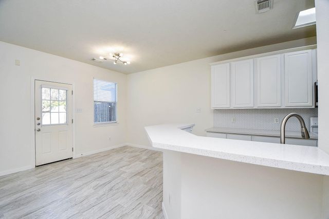 5607 Stonecloud Lane, Katy, TX 77494