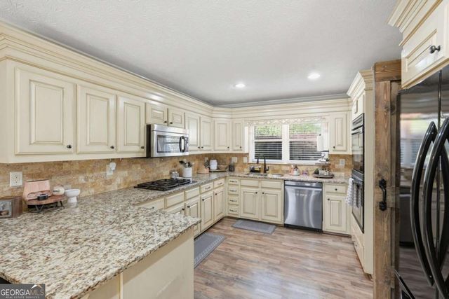 2380 Camp Mitchell Road, Grayson, GA 30017