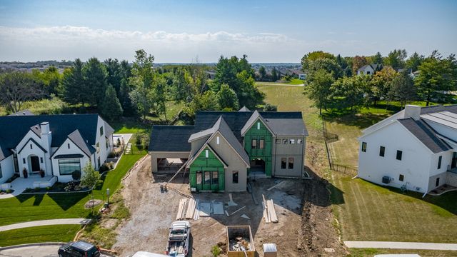 9468 Treehaven Court, West Des Moines, IA 50266