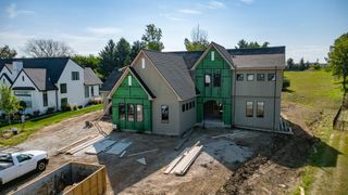 9468 Treehaven Court, West Des Moines, IA 50266