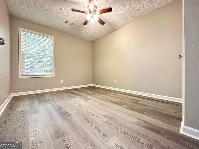 2747 Highland Ridge NW, Kennesaw, GA 30152
