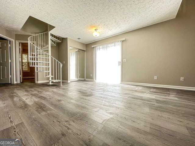 2747 Highland Ridge NW, Kennesaw, GA 30152