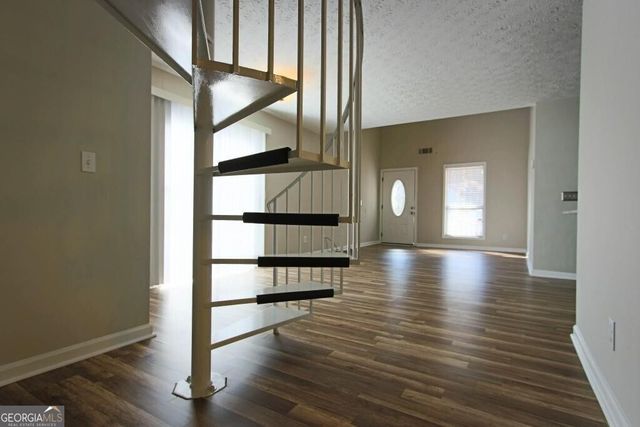 2747 Highland Ridge NW, Kennesaw, GA 30152