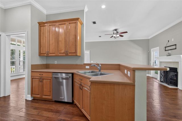 9219 NW 24 LANE, Gainesville, FL 32606