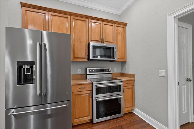 9219 NW 24 LANE, Gainesville, FL 32606