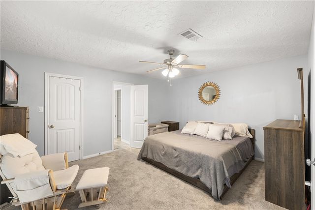 2802 Woodmeadow Drive, Bryan, TX 77802