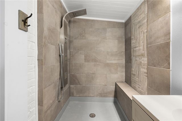 2802 Woodmeadow Drive, Bryan, TX 77802
