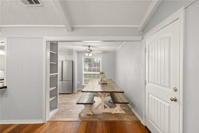 2802 Woodmeadow Drive, Bryan, TX 77802