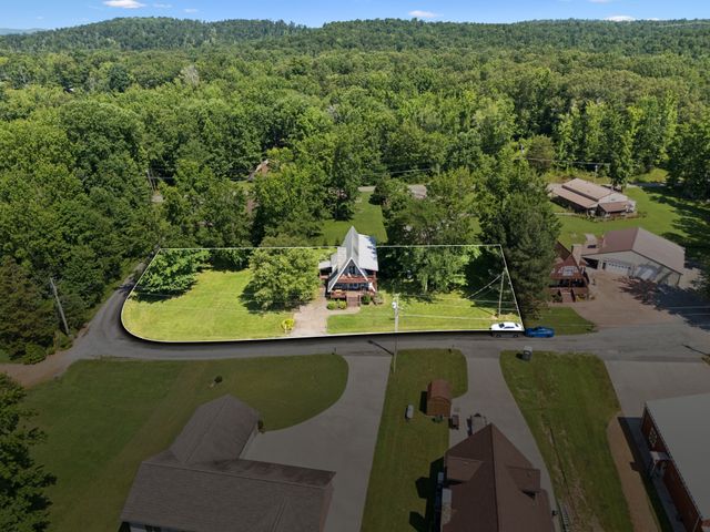 117 Sparrow Ln, Dover, TN 37058