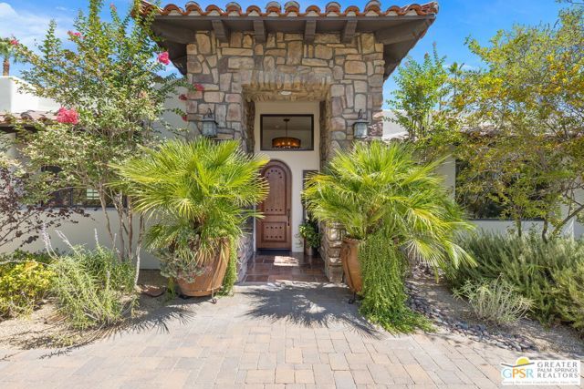 248 E Palo Verde Avenue, Palm Springs, CA 92264