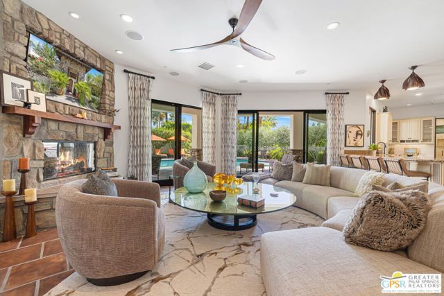 248 E Palo Verde Avenue, Palm Springs, CA 92264