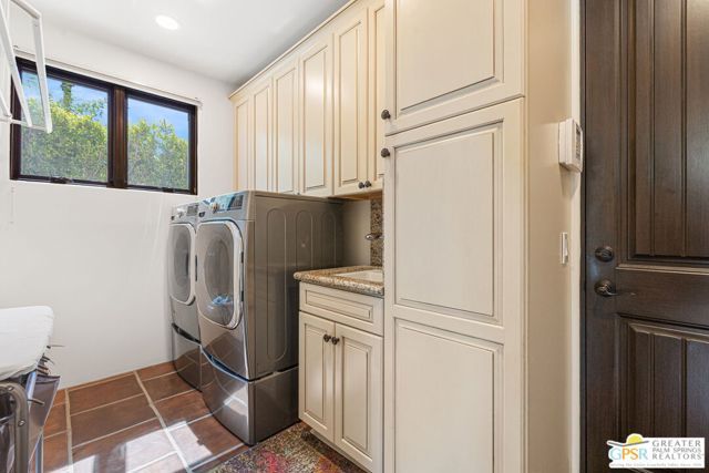 248 E Palo Verde Avenue, Palm Springs, CA 92264