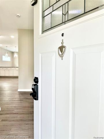 442 Ardmore Drive, Ferndale, MI 48220