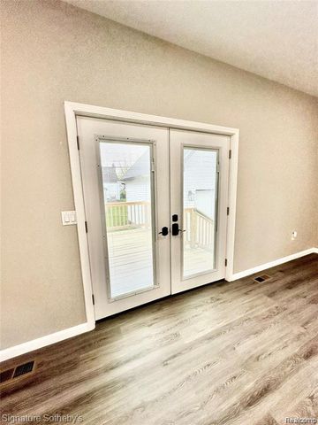 442 Ardmore Drive, Ferndale, MI 48220