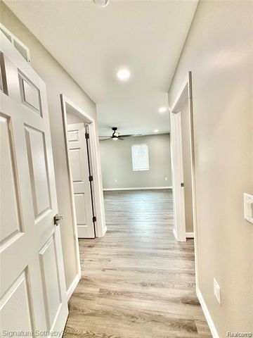 442 Ardmore Drive, Ferndale, MI 48220