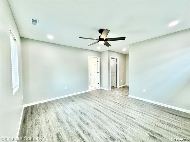 442 Ardmore Drive, Ferndale, MI 48220