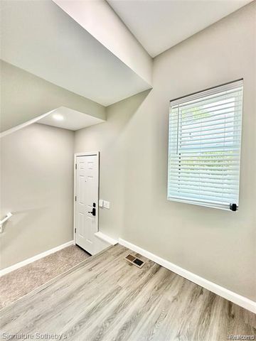 442 Ardmore Drive, Ferndale, MI 48220