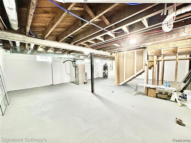 442 Ardmore Drive, Ferndale, MI 48220