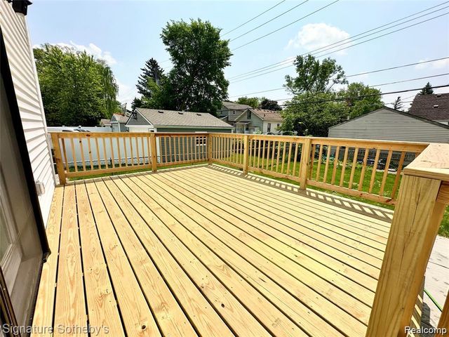 442 Ardmore Drive, Ferndale, MI 48220