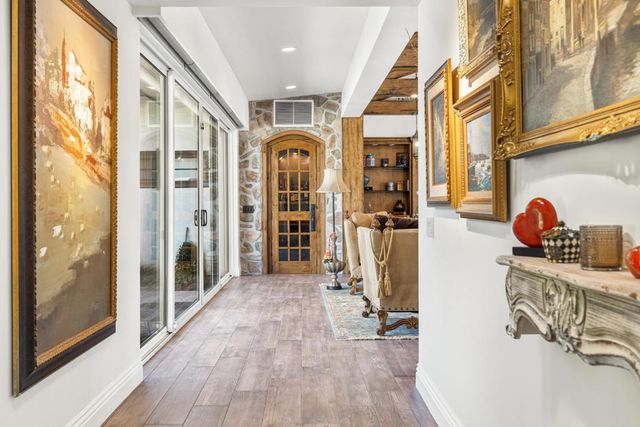 3330 Andreas Hills Drive, Palm Springs, CA 92264