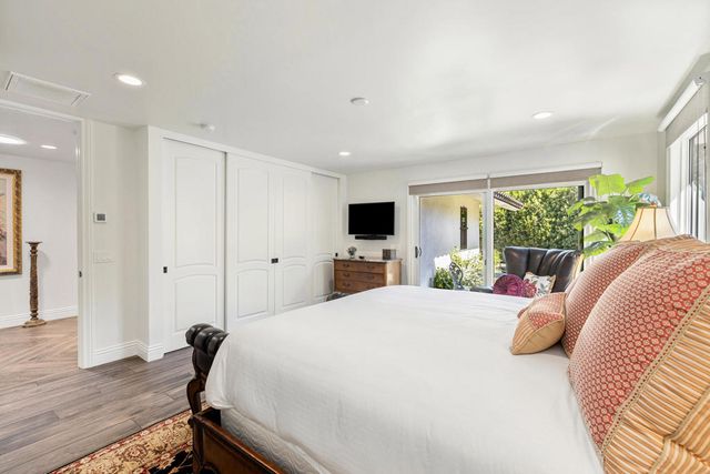 3330 Andreas Hills Drive, Palm Springs, CA 92264