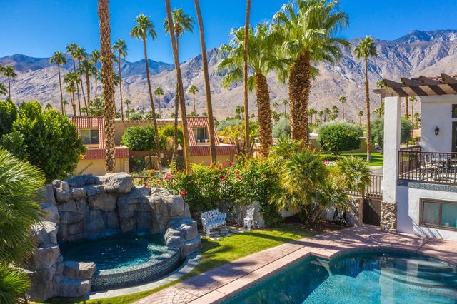 3330 Andreas Hills Drive, Palm Springs, CA 92264