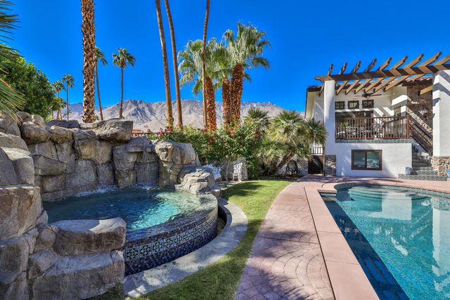 3330 Andreas Hills Drive, Palm Springs, CA 92264