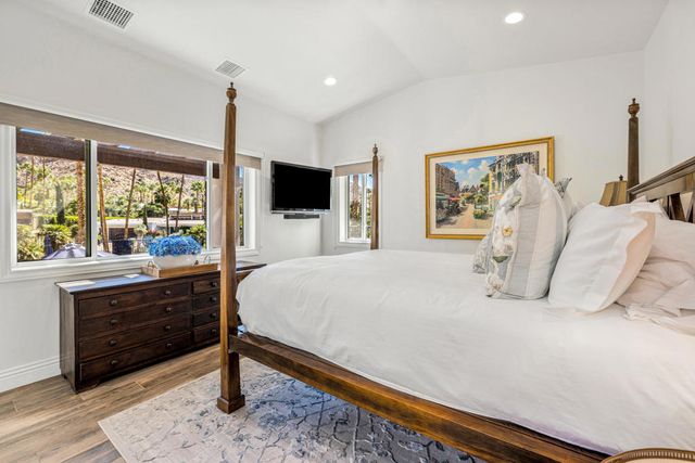 3330 Andreas Hills Drive, Palm Springs, CA 92264