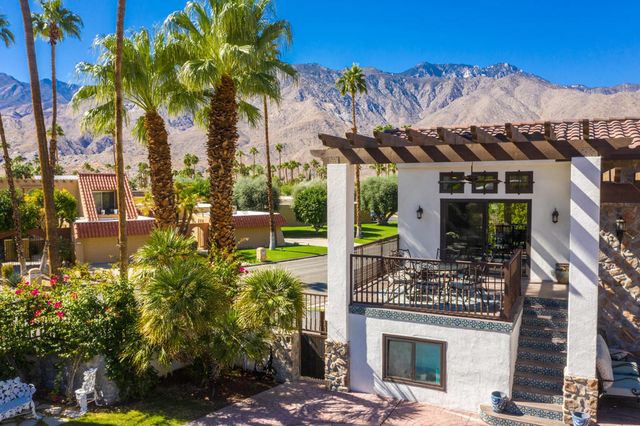 3330 Andreas Hills Drive, Palm Springs, CA 92264