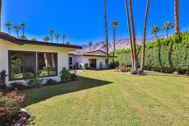 3330 Andreas Hills Drive, Palm Springs, CA 92264